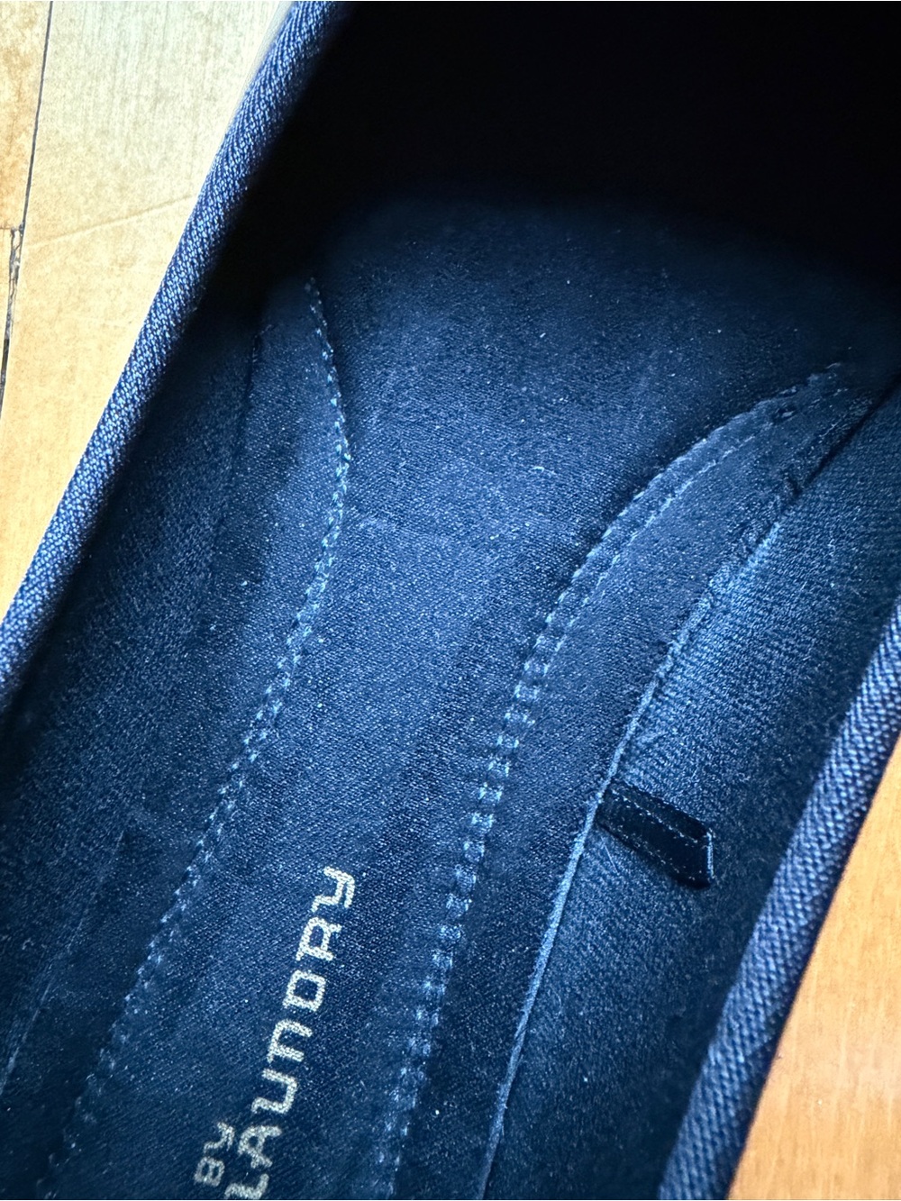 CL by Laundry Black Bow-Accent Ballet Flats - Picture 6 of 8